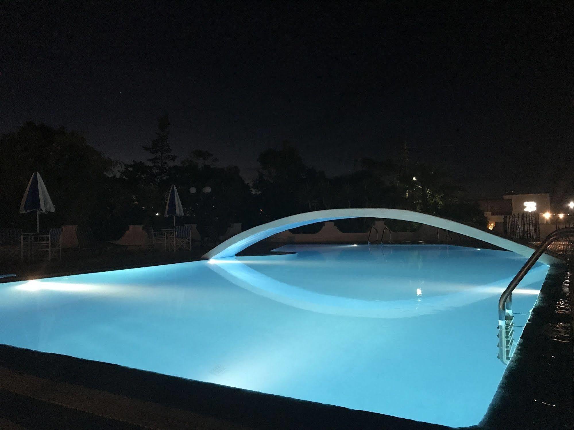 Hotel Lodos Karterados  Luaran gambar